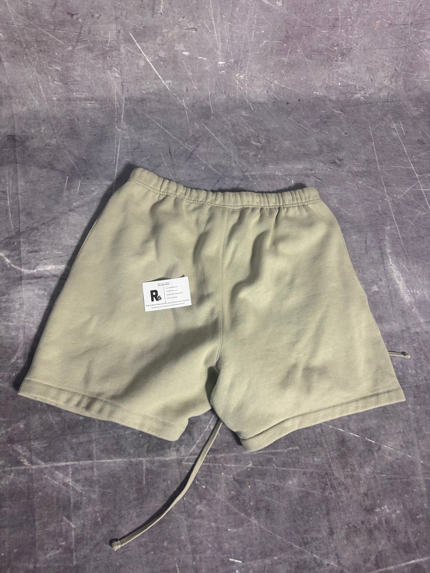 Fear of God Essentials Shorts Medium
