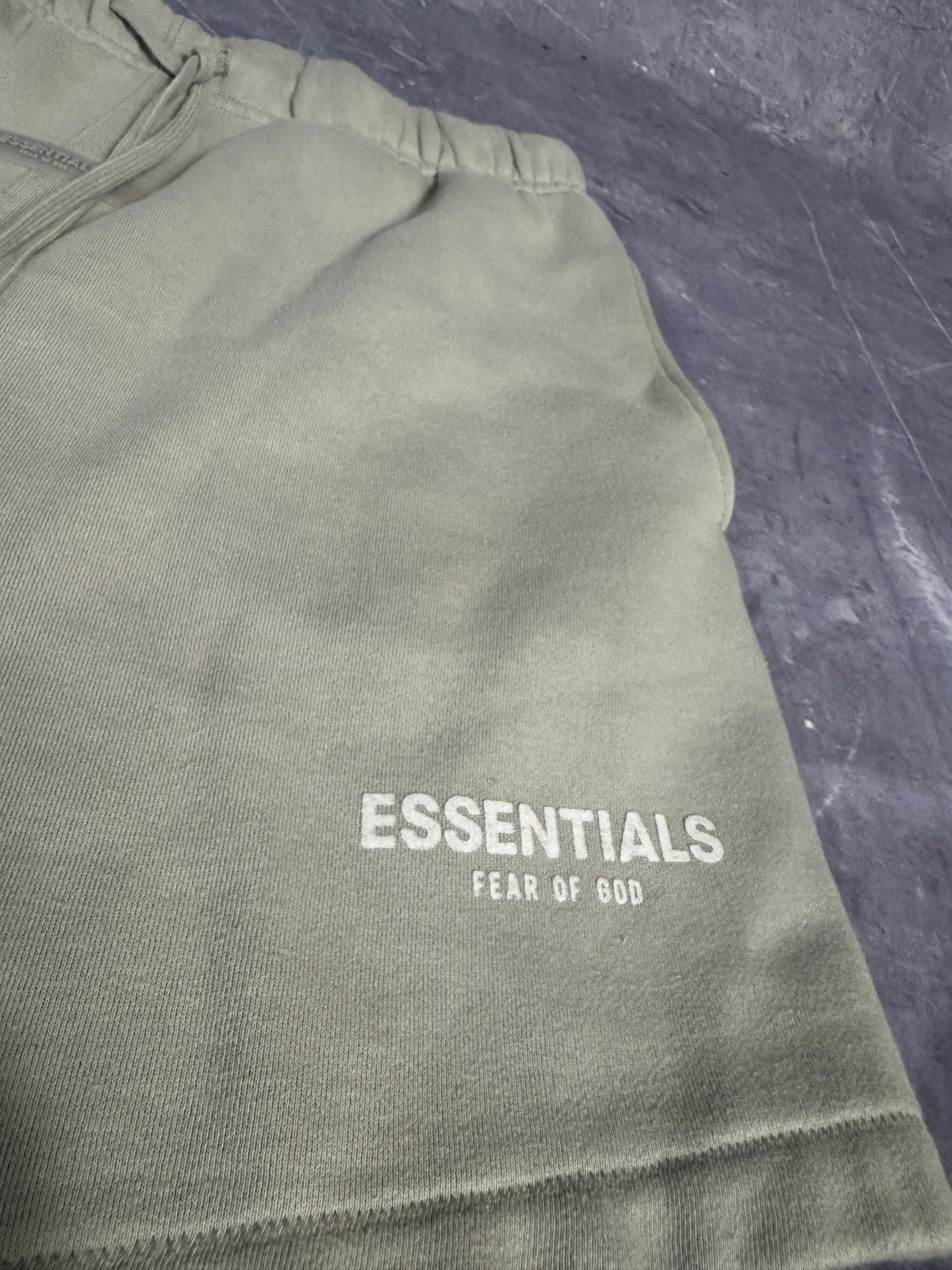 Fear of God Essentials Shorts Medium
