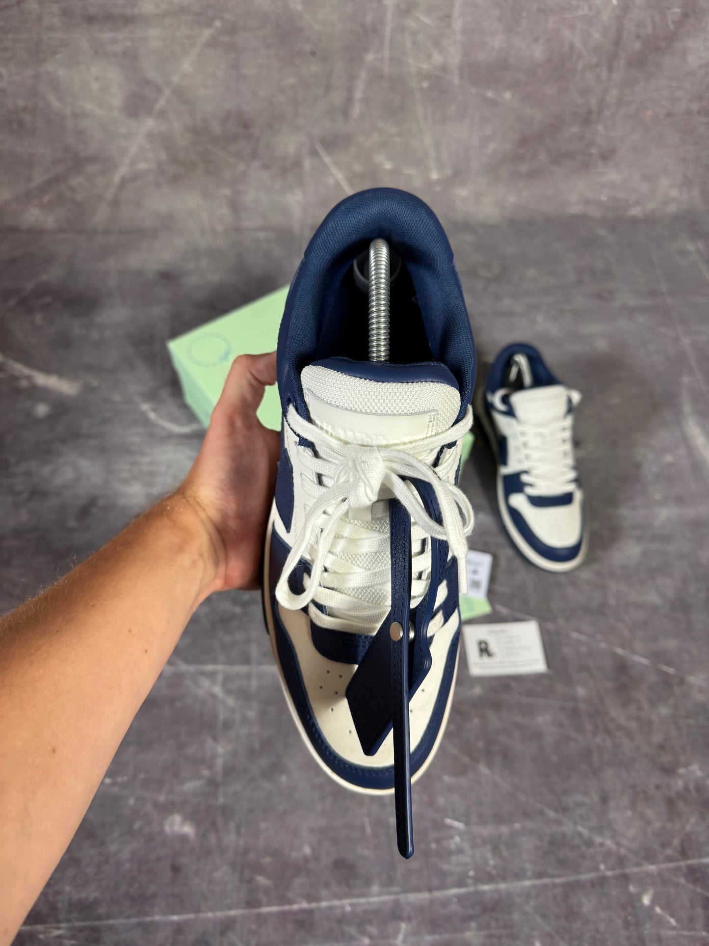 Off White Out of Office Blue/White UK 7