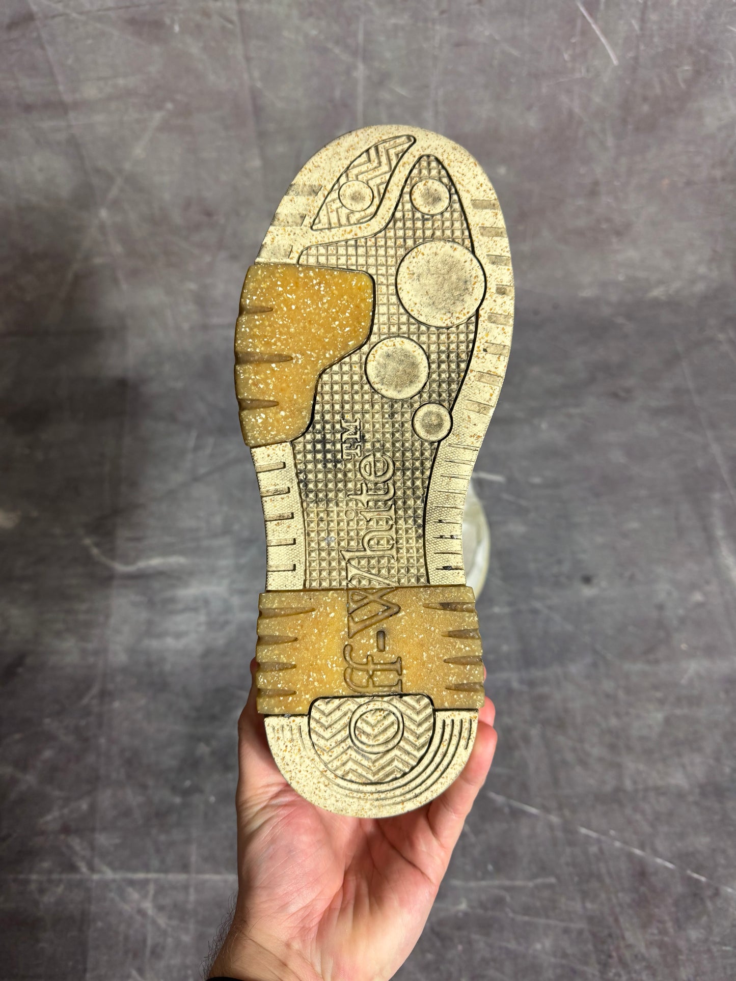 Off White Out of Office Trainers UK 8