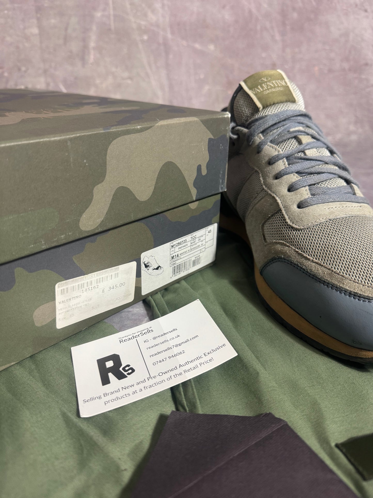 Valentino Garavani Rockrunner Trainers Grey/Blue UK 9