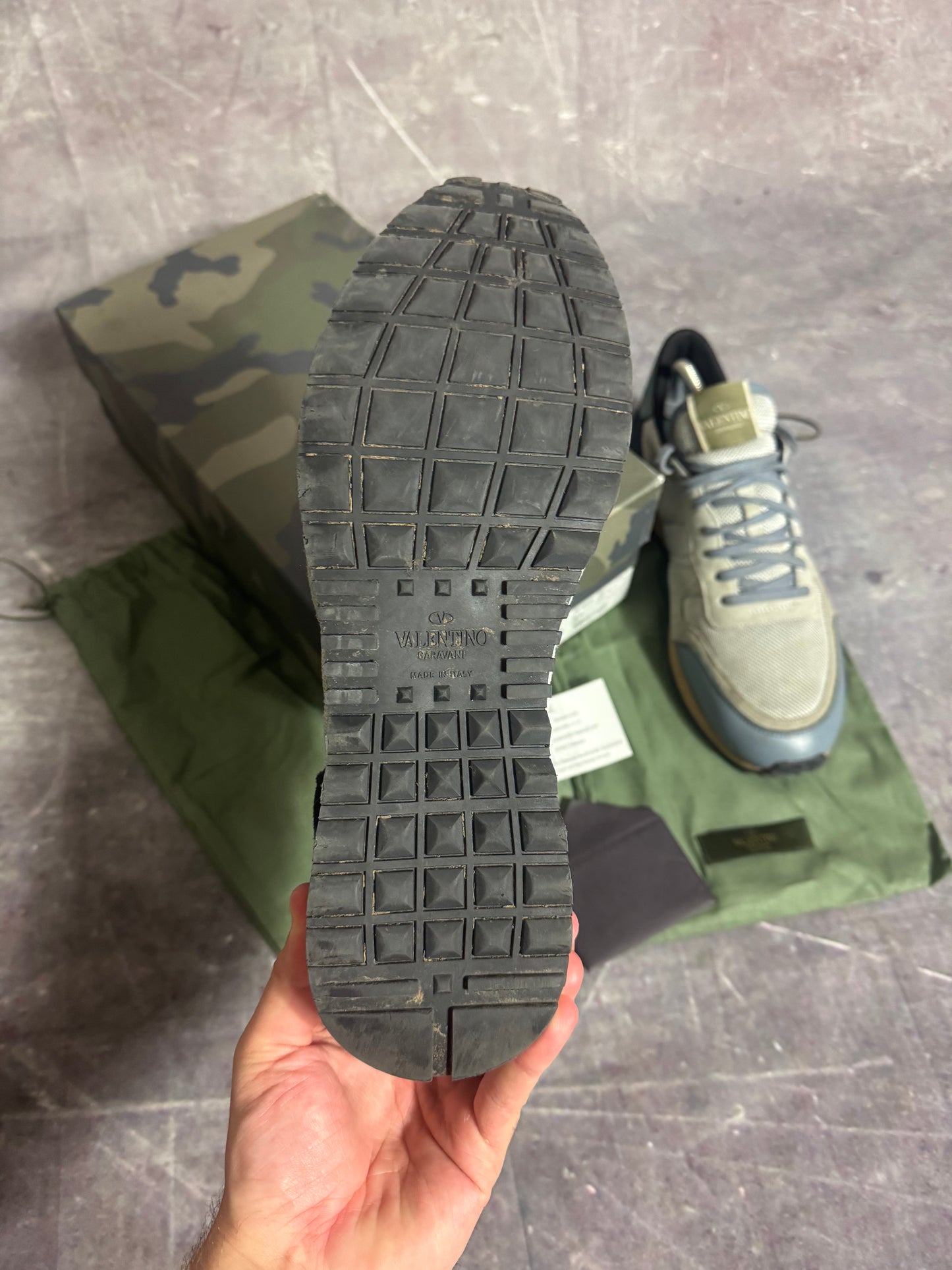 Valentino Garavani Rockrunner Trainers Grey/Blue UK 9