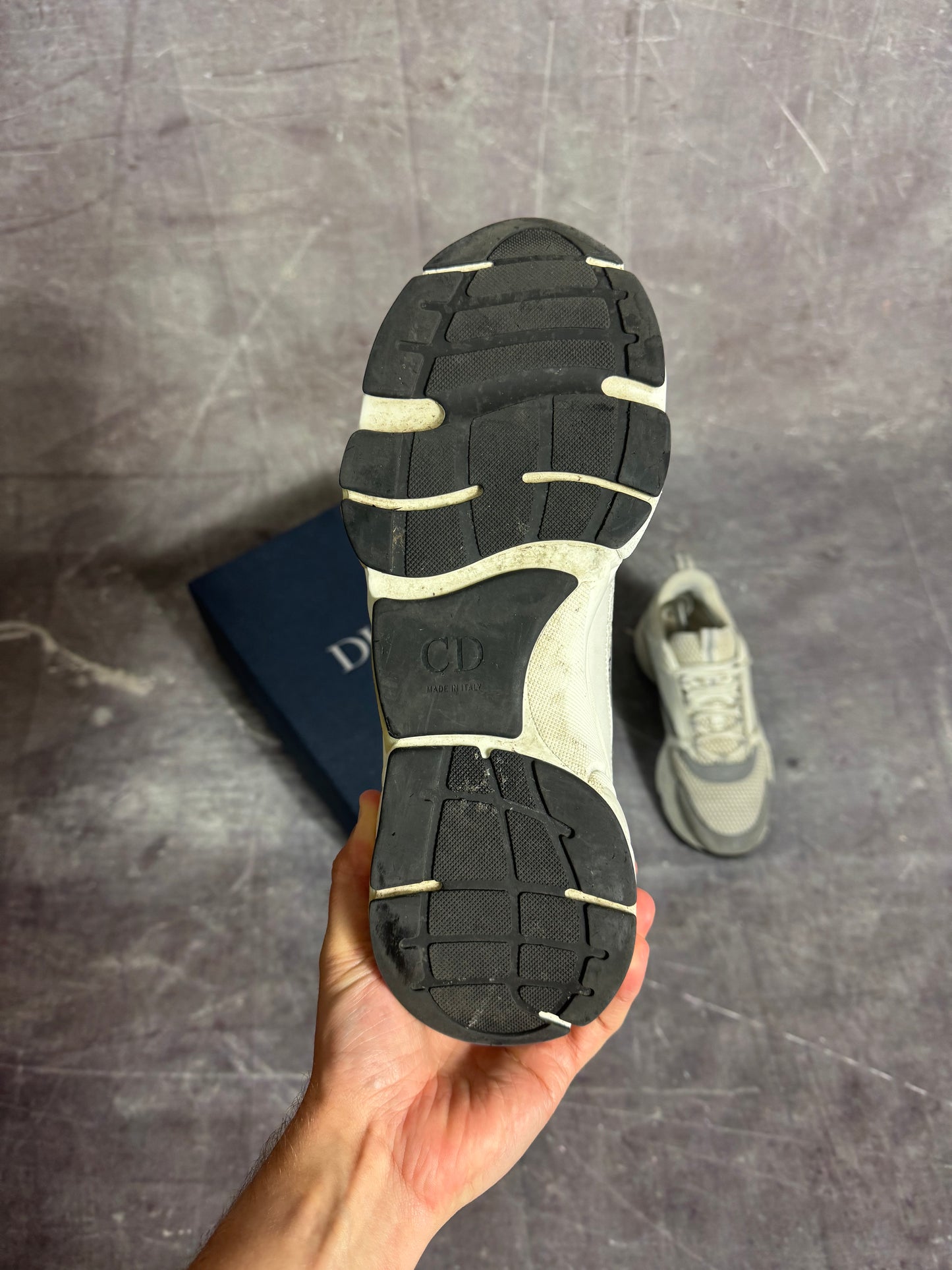 Dior B22 Trainers White/Grey UK 8.5