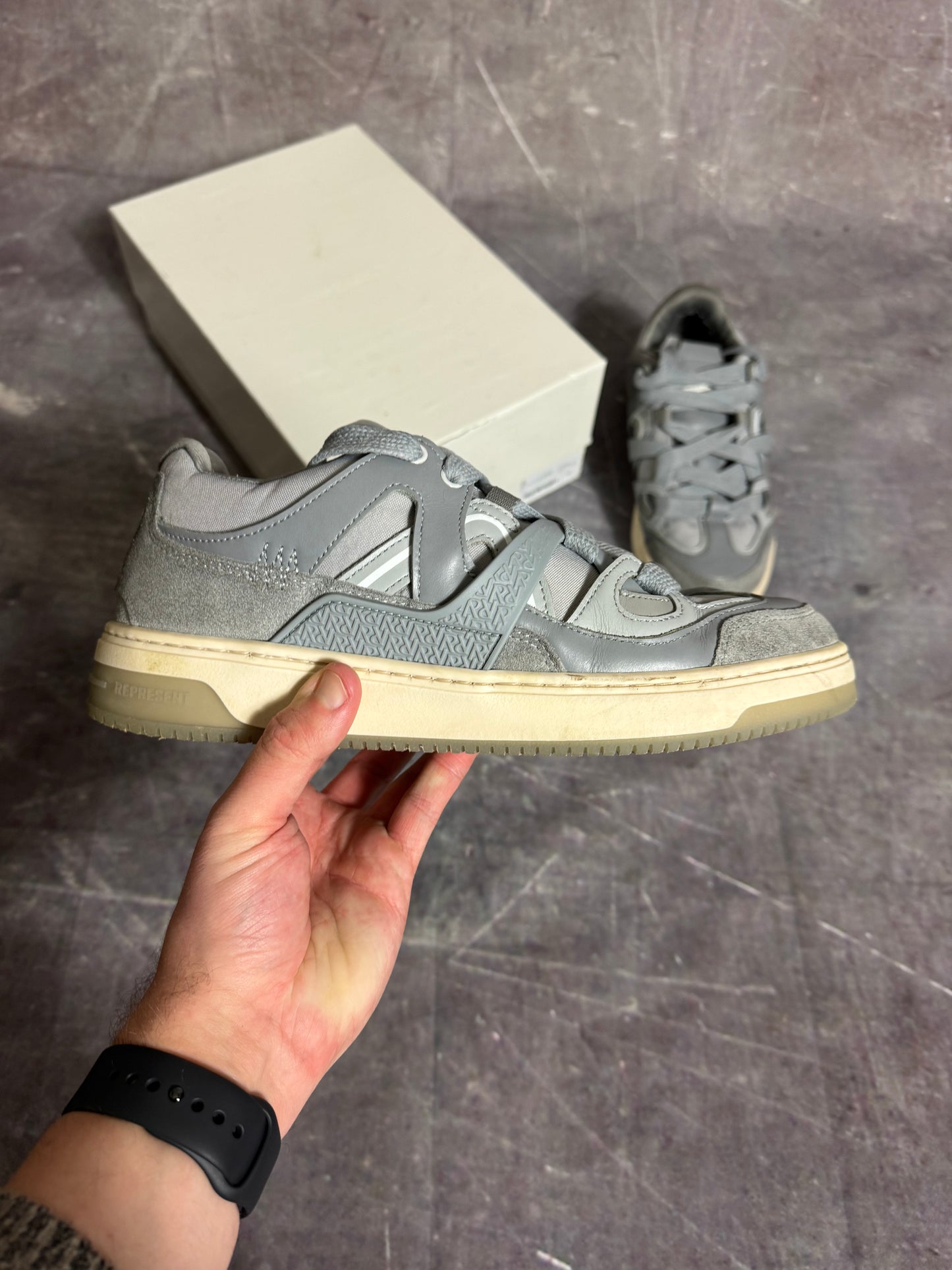 Represent Low Sneakers Grey UK 8