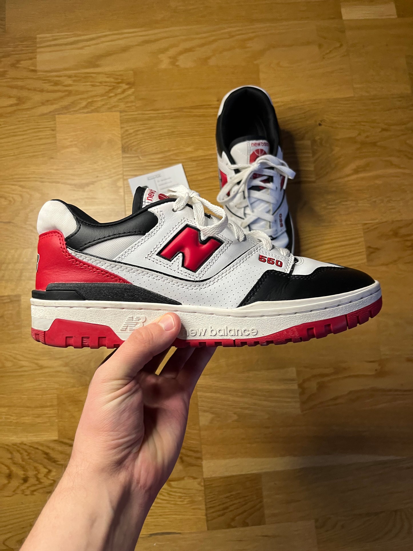 New Balance 550 Trainers Red/White UK 8